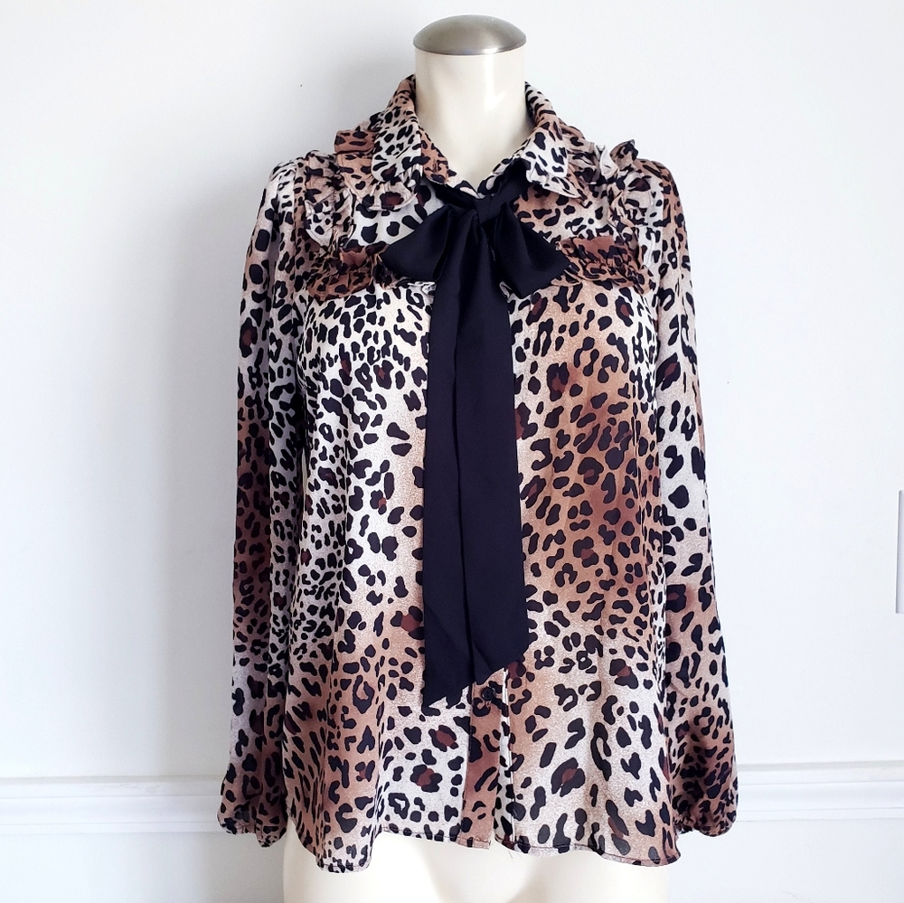 Cheetah Print Ruffle Top - Picture 2 of 5